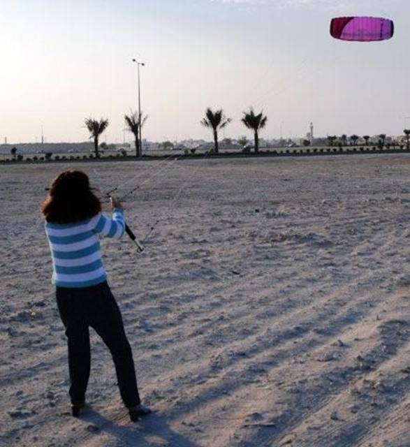 2007-10-26 Desert Roses & Kite Flying-0117.jpg